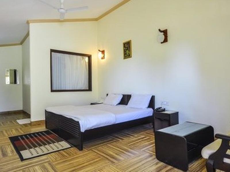 Corbett Wood Resort Corbett National Park Buitenkant foto